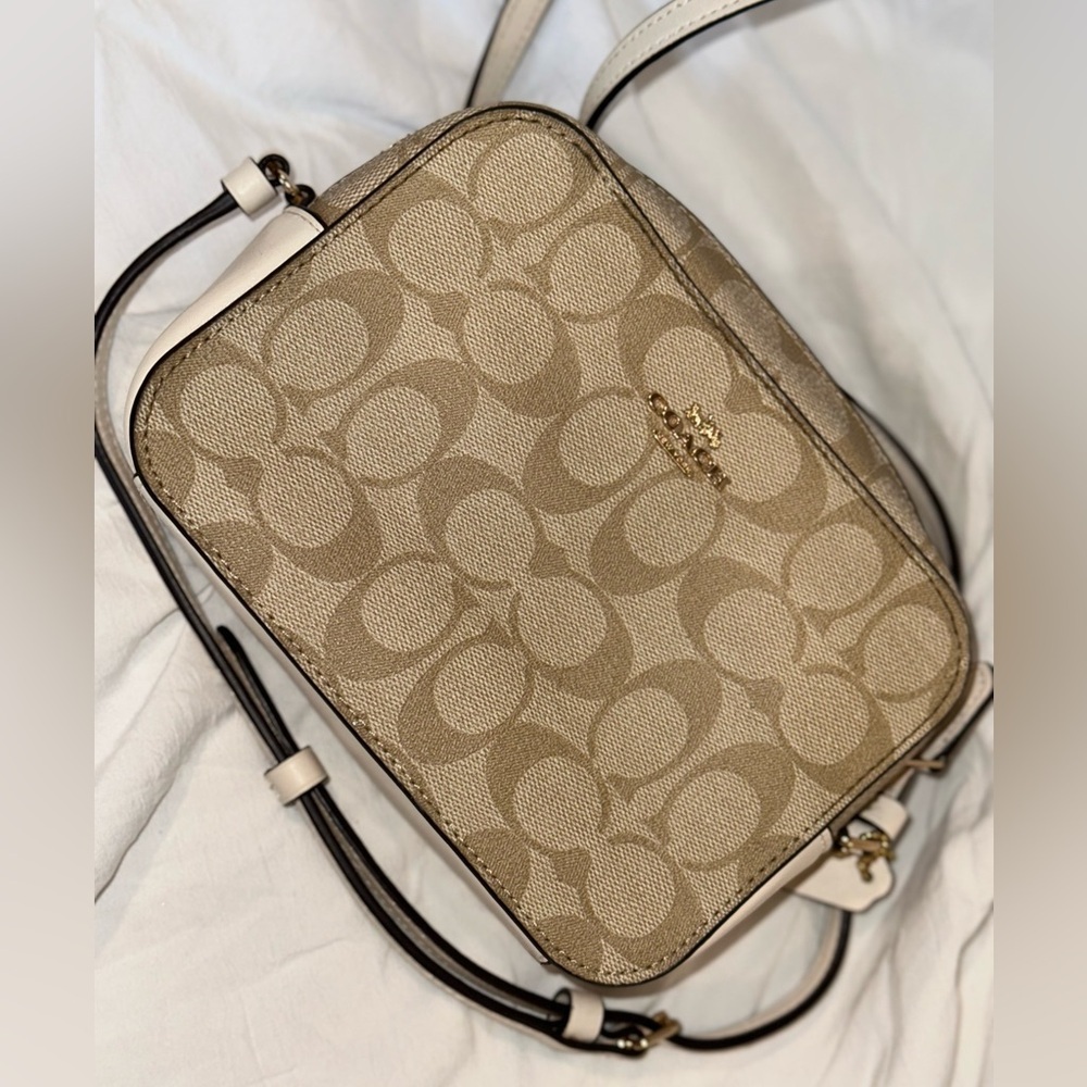 Coach Khaki/Chalk Signature Canvas Crossbody